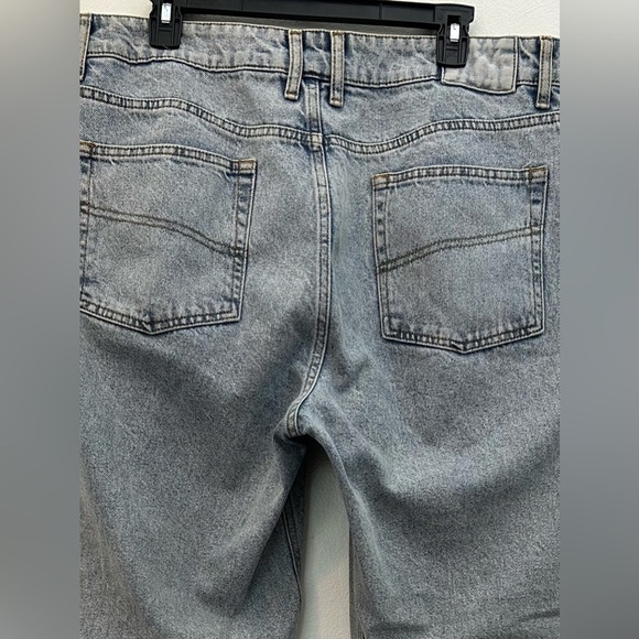 ASOS Collusion x005 Straight Leg Light Mineral Blue Wash Mom Jeans - Picture 6 of 12